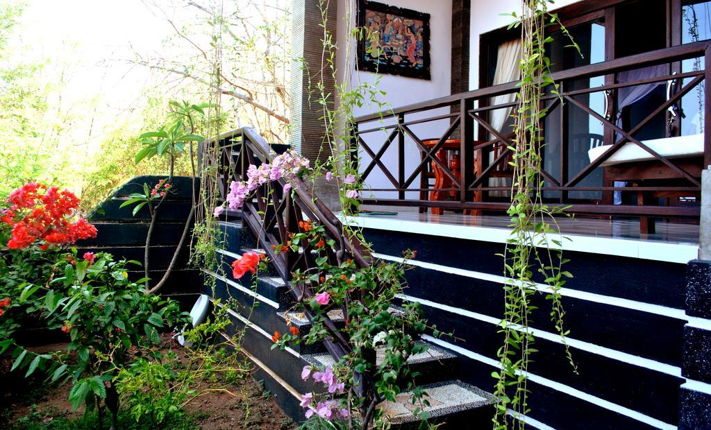 Titi Sedana Homestay Amed Exterior foto