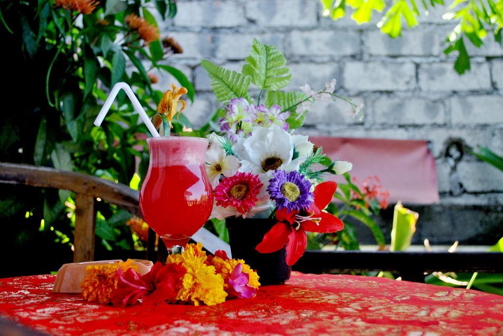 Titi Sedana Homestay Amed Exterior foto
